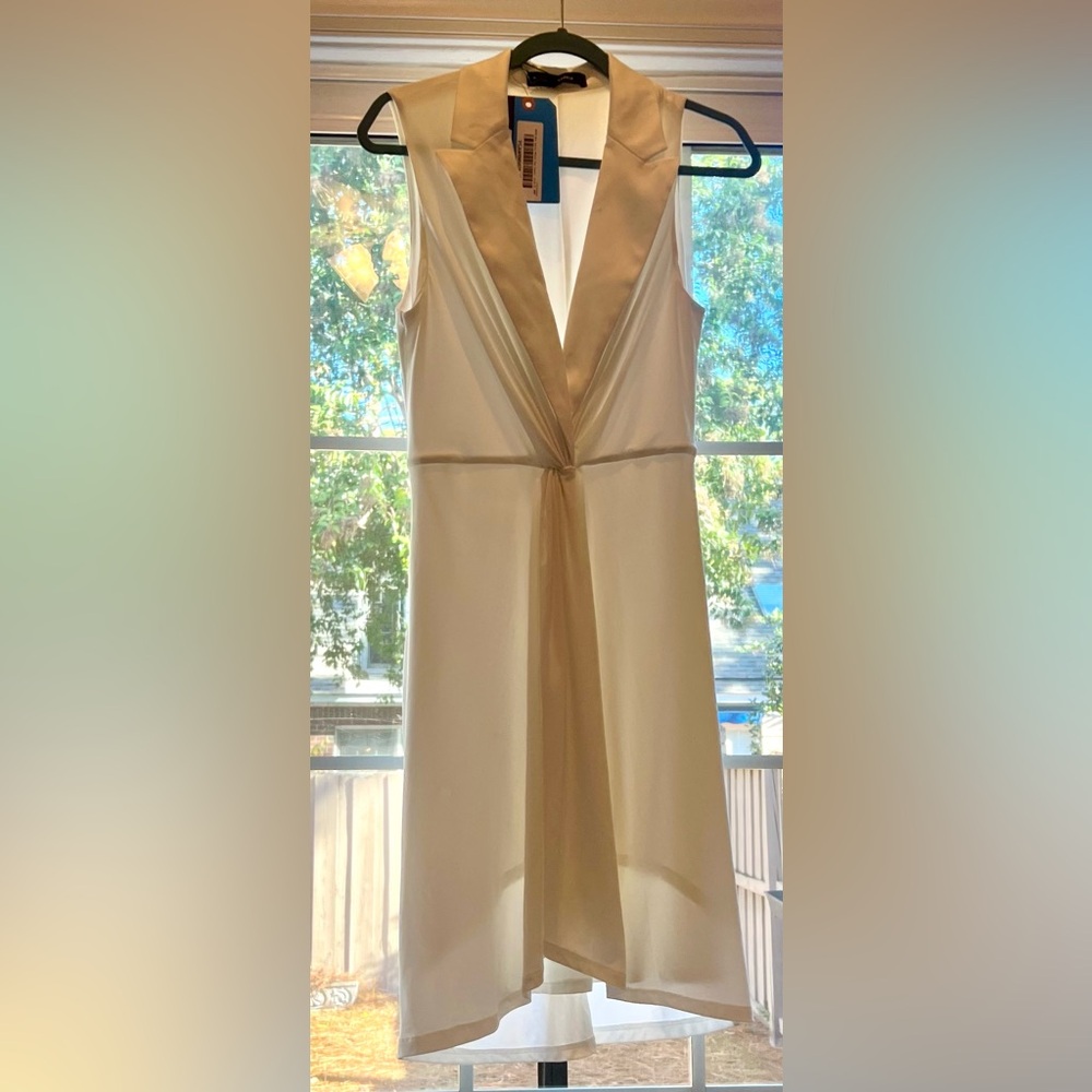 NWT BCBG Maz Azria White Ruffles Lining Dress -Size M